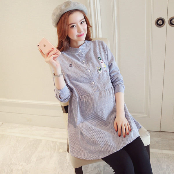 Cămașă cu mâneci lungi și broderie pentru gravide