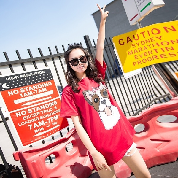 Tricou cu maneca scurta si aplicatie pentru gravide in trei culori