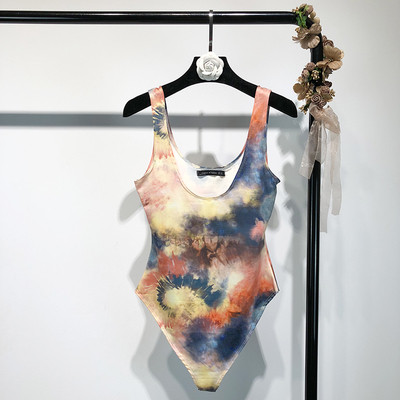 Costum de baie plin colorat de damă în trei imprimeuri diferite