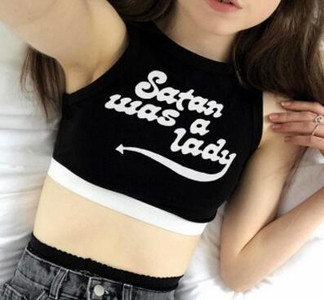 Γυναικείο αθλητικό αμάνικο σε διάφορα χρώματα με επιγραφή