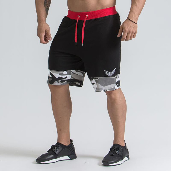 Pantaloni scurți casual pentru bărbați alb-negru cu elemente de camuflaj