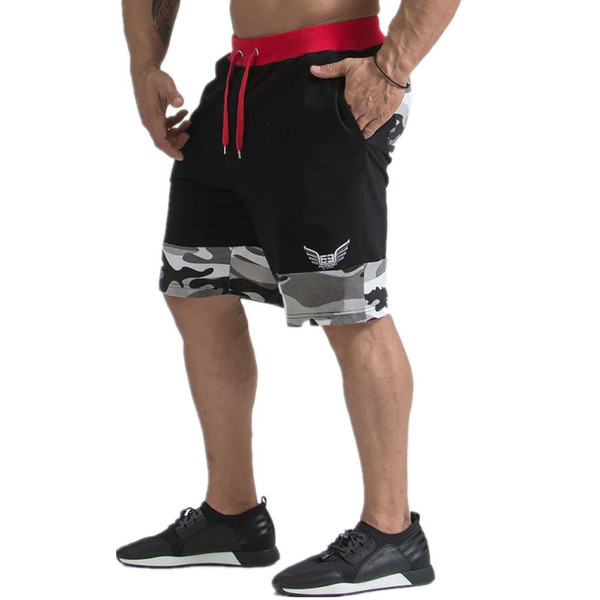 Pantaloni scurți casual pentru bărbați alb-negru cu elemente de camuflaj