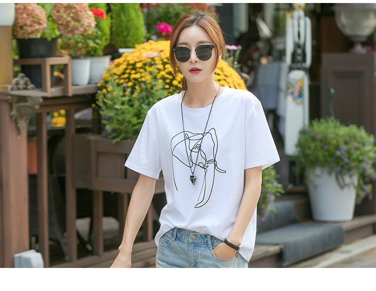 Tricou dama model larg de culoare alb cu imprimeu