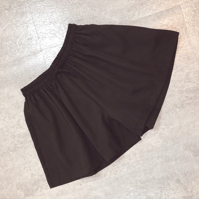 Γυναικεία σορτς σε διάφορα χρώματα, ευρύ σχέδιο σε ελαστική μέση