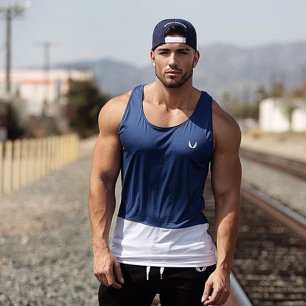 Férfi felső két színben hímzéssel