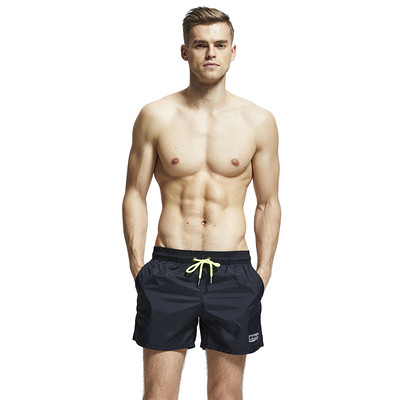 Мъжки бански в два модела с различни цветове