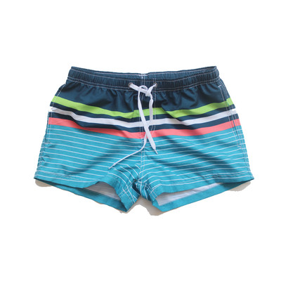 Мъжки бански с флорални мотиви