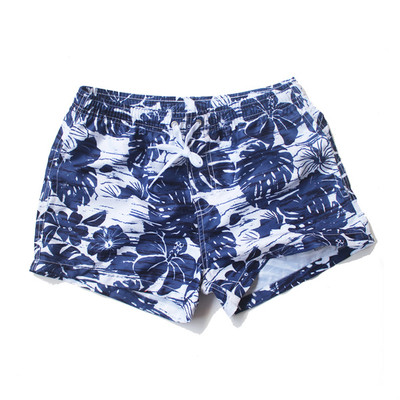 Мъжки бански с флорални мотиви