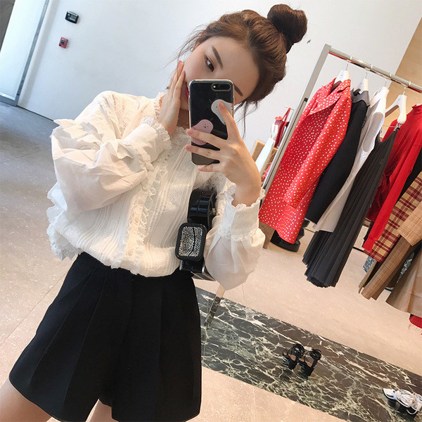 Дамски къси стилни панталони с висока талия в два цвята