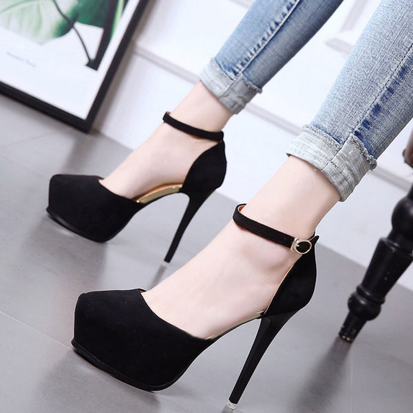 Стилни велурени дамски обувки с висок ток в два цвята