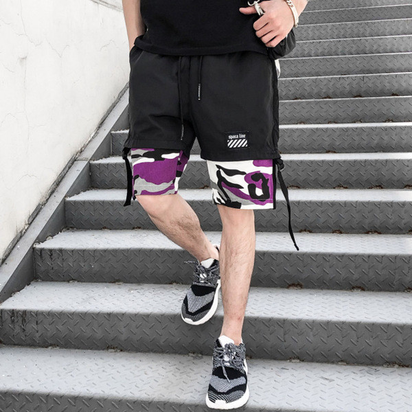 Мъжки къси панталони с камуфлажни елмементи и колани