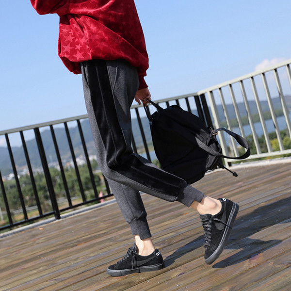 Ежедневен спортно-елегантен дамски панталон в сив и черен цвят