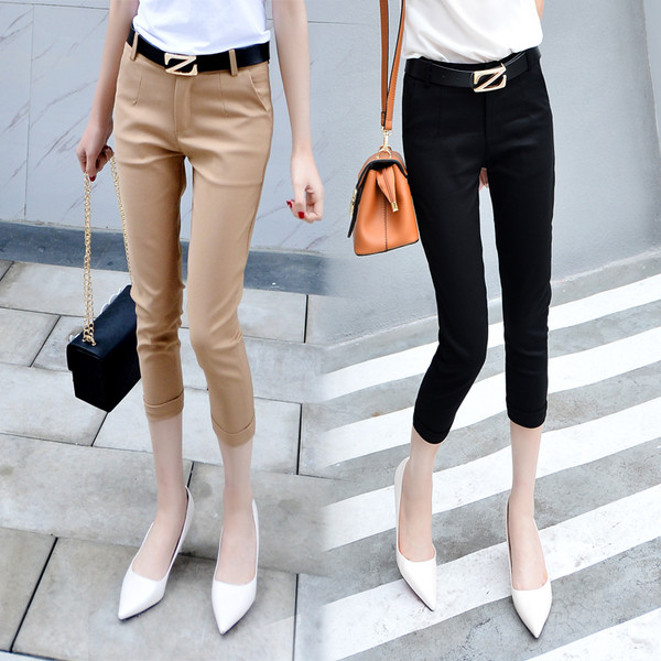 Ежедневен дамски панталон Slim модел в два цвята