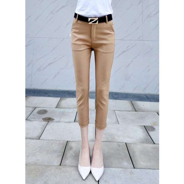 Ежедневен дамски панталон Slim модел в два цвята