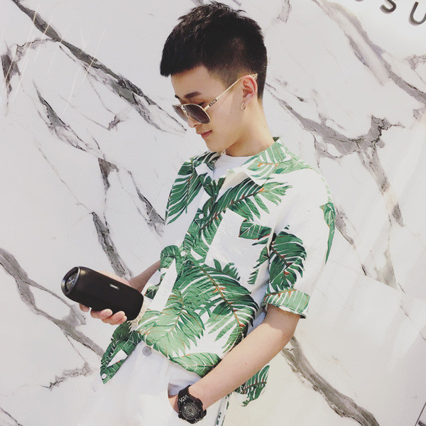 Мъжка риза с къс ръкав с флроални мотиви в три цвята