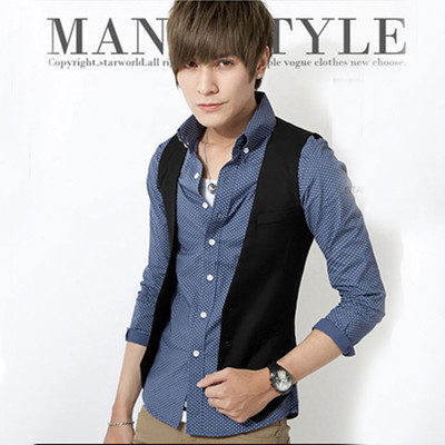 Мъжки тънък стилен елек с копчета и декоративни джобове