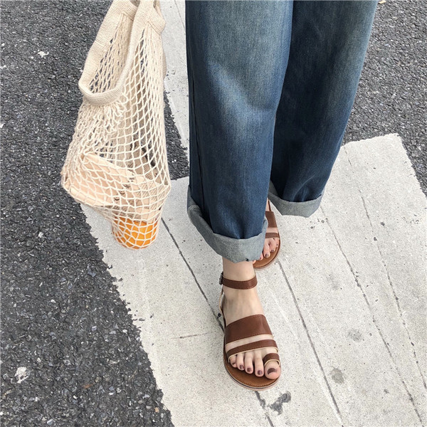 Дамски сандали в два цвята от еко кожа