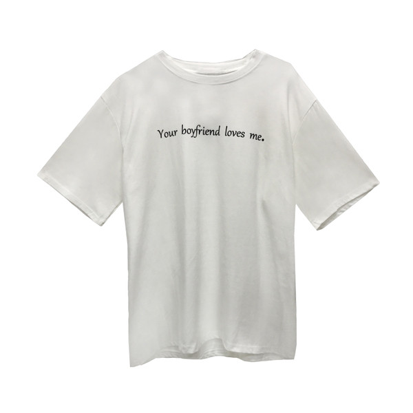 Дамска тениска широк модел в бял цвят