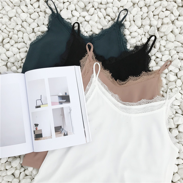 Дамски потник с тънки презрамки и дантела