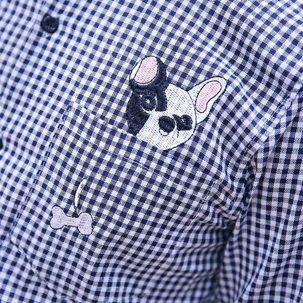 Мъжка риза на каре с джоб и бродерия куче в два цвята