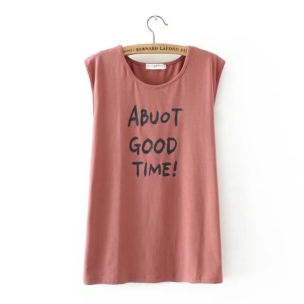 Дамски потник с дебели презрамки и надпис в три цвята