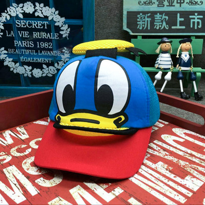 Детска шапка за момчета и момичета в няколко цвята с бродерия - два модела