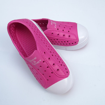 Παιδικές καουτσούκ παπούτσια για κορίτσια και αγόρια