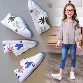 Adidași pentru copii pentru o fată cu aplicație de brocart în diferite culori