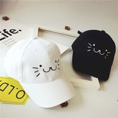 Palarie casual pentru copii alb-negru cu broderie