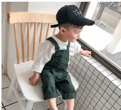 Palarie casual pentru copii alb-negru cu broderie