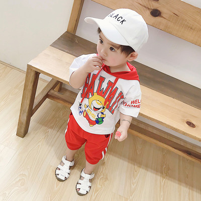 Set copii in dungi pentru baieti in diferite modele - Tricou cu imprimeu si pantaloni scurti