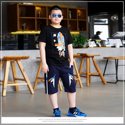 Set copii - tricou cu imprimeu si pantaloni scurti 3/4