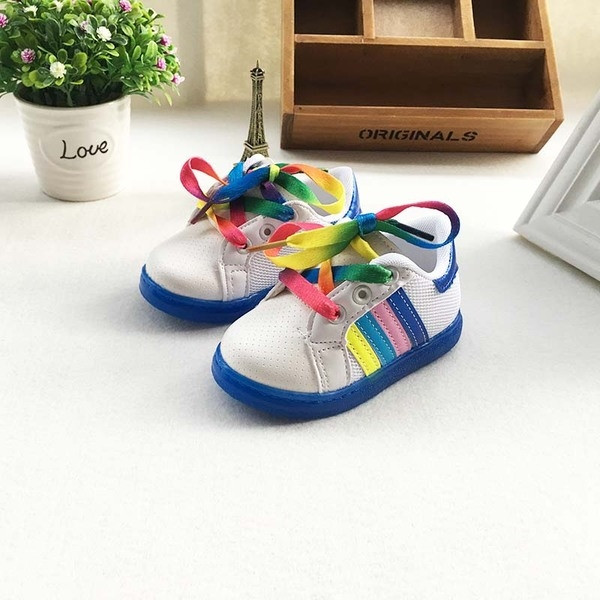 Pantofi sport pentru copii in trei culori