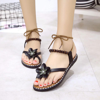 Περιστασιακά γυναικεία σανδάλια με κορδόνια γύρω από το αστράγαλο και το floral μοτίβο σε δύο χρώματα