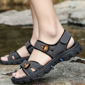 Μοντέρνα ανδρικά σανδάλια σε δύο μοντέλα