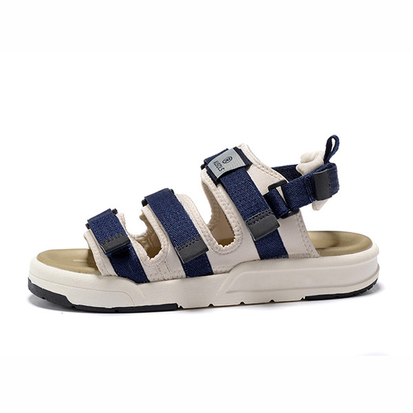 Ανδρικά σανδάλια σε τρία χρώματα σε επίπεδη σόλα