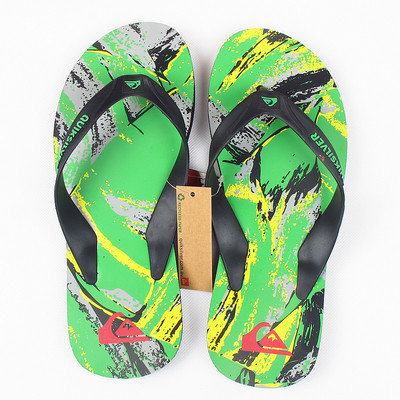 Férfi hétköznapi papucsok különböző alkalmazással