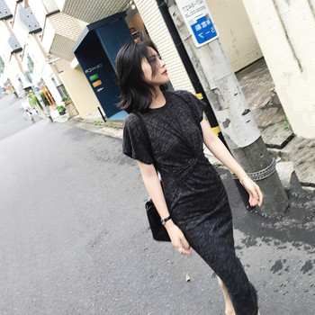 Rochie lungă de damă cu mâneci scurte și un nod în talie de culoare neagră