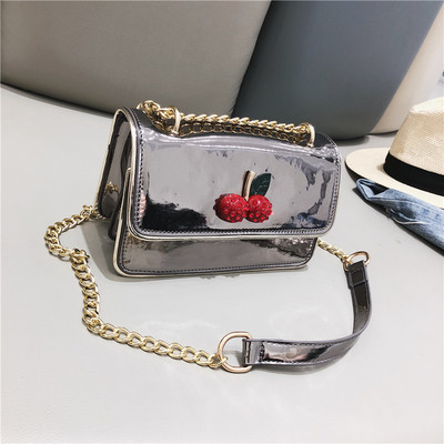 Geantă mică de damă cu decor 3D cu mâner lung în cinci culori