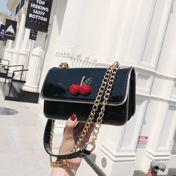 Geantă mică de damă cu decor 3D cu mâner lung în cinci culori