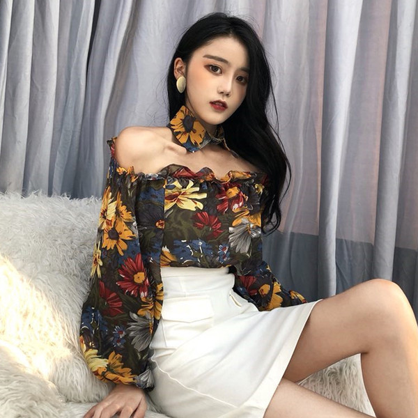 Bluză de damă cu umeri deschiși cu model floral