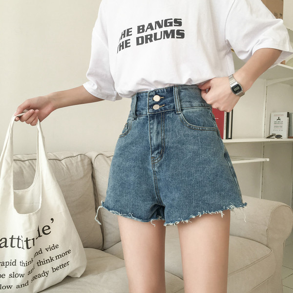 Blugi de dama scurti lati cu talie inalta