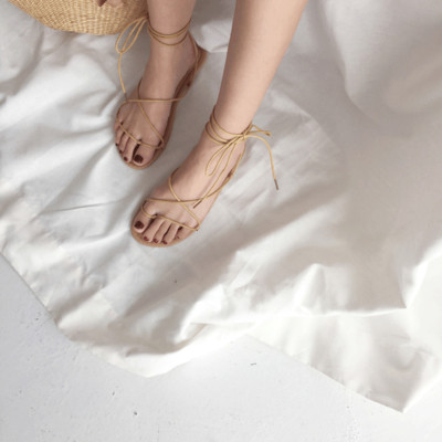 Sandale de dama cu sireturi in doua culori