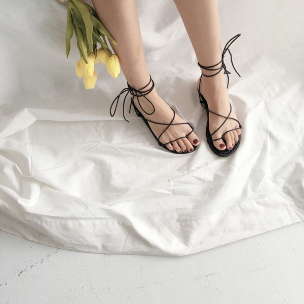 Sandale de dama cu sireturi in doua culori