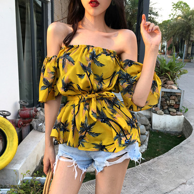 Bluza de dama cu motiv floral in doua culori