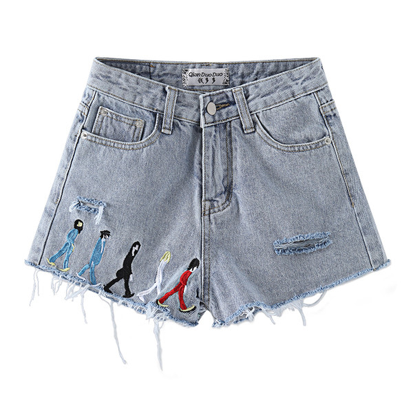 Blugi scurti de dama cu broderie si motiv rupt