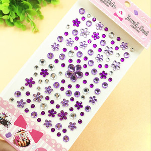 Gyermek matricák dekorációhoz és dekorációhoz minden felületre