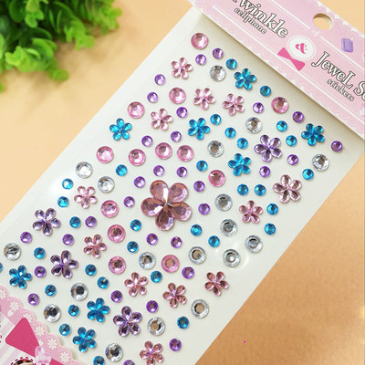 Gyermek matricák dekorációhoz és dekorációhoz minden felületre