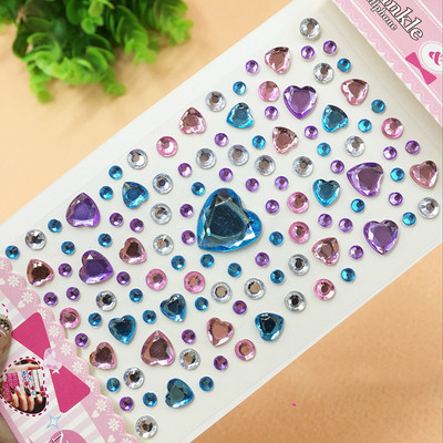 Gyermek matricák dekorációhoz és dekorációhoz minden felületre