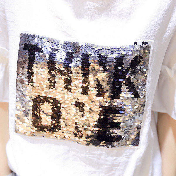 Tricou de damă cu mâneci largi și paiete